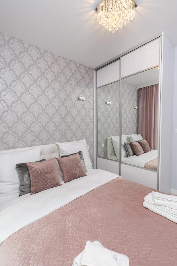 Angel Apartments 2 Krakow Luaran gambar